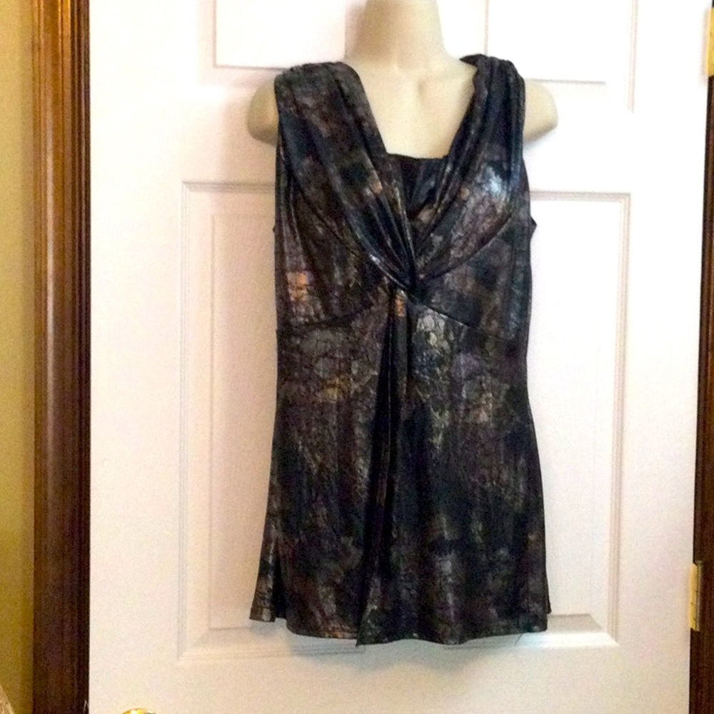 Frank Lyman Design Top NWOT